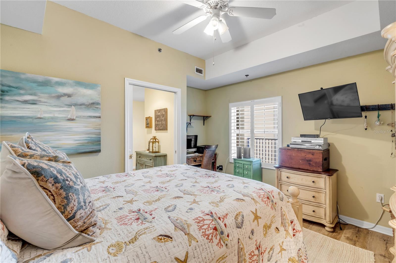 OCEAN WALK NSB BLDG 16 - Residential