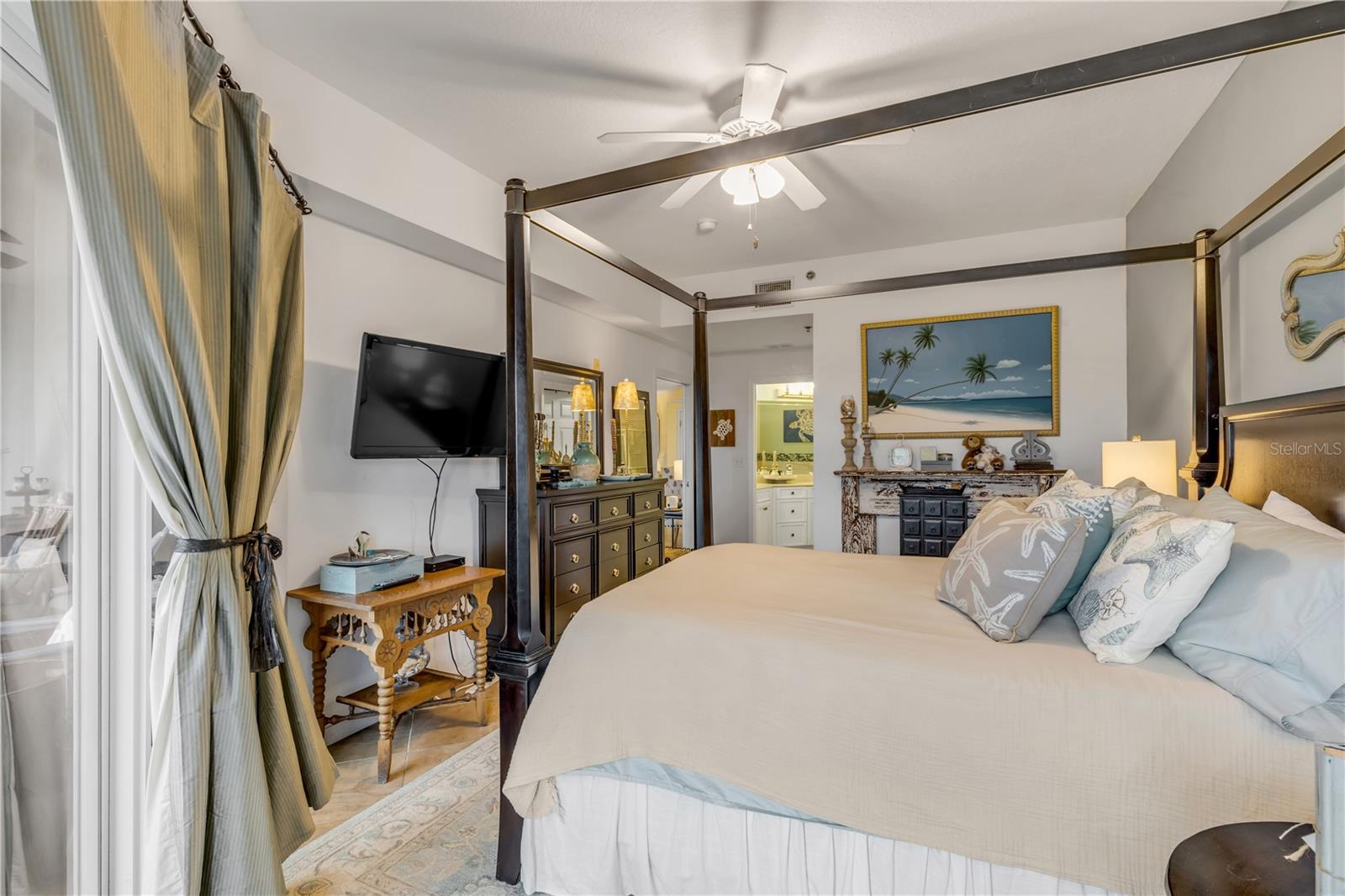 OCEAN WALK NSB BLDG 16 - Residential