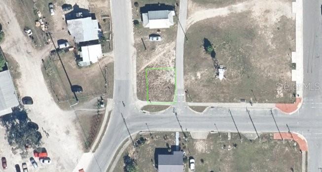Prime Commercial Lot in Avon Park – Ready to Build!
Opportunity awaits with this C1-zoned commercial vacant lot at 953 S Verona Ave, Avon Park! This cleared and build-ready parcel is centrally located, offering excellent visibility and accessibility for your next business venture. Nestled near a scenic lake and surrounded by residential homes, this location provides a perfect blend of commercial potential and community charm.
Avon Park is a growing city, making it the perfect place to establish your business. With new developments on the rise, the area is in need of fresh businesses to serve the expanding community.
Looking for more space? Combine with the adjacent lot at 951 S Verona Ave to maximize your investment and expand your possibilities! Whether you're looking to establish a retail storefront, office space, or another commercial enterprise, this prime location is an excellent choice.
Don’t miss out on this rare opportunity—bring your vision to life today!