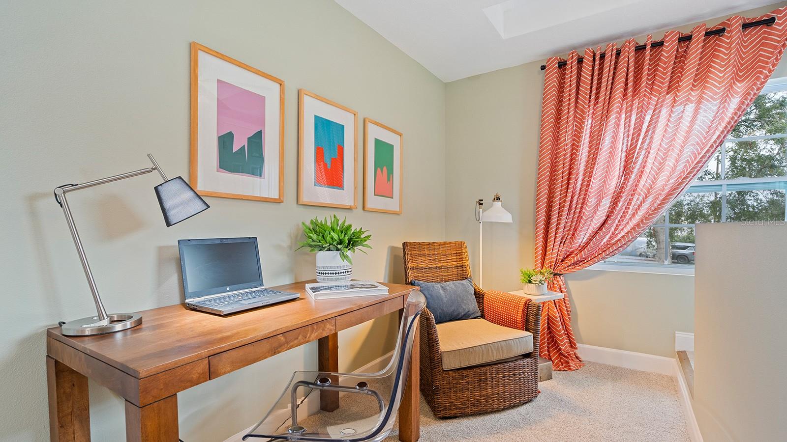 MEREDITH MANOR NOB HILL SEC - Residential