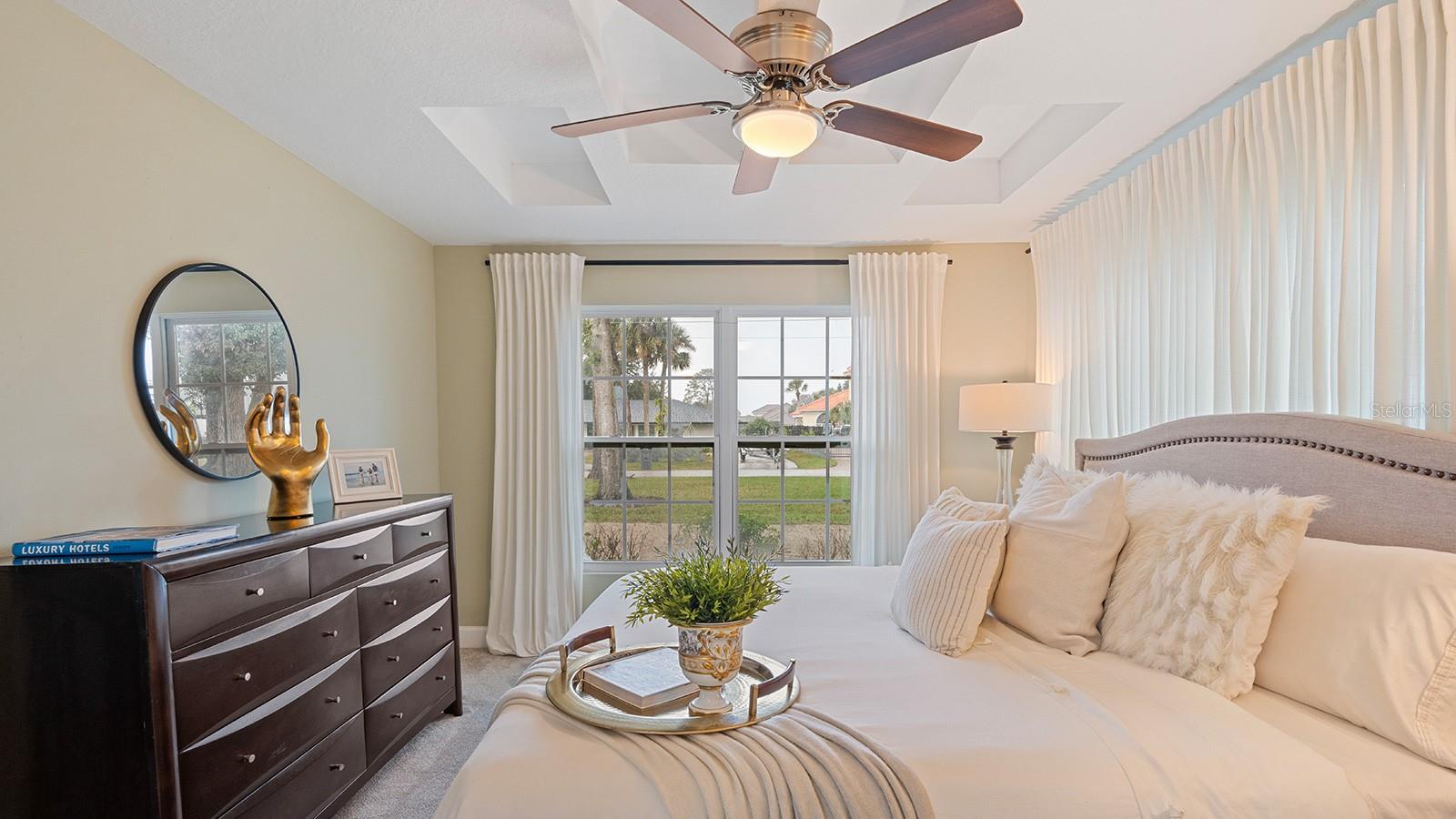 MEREDITH MANOR NOB HILL SEC - Residential