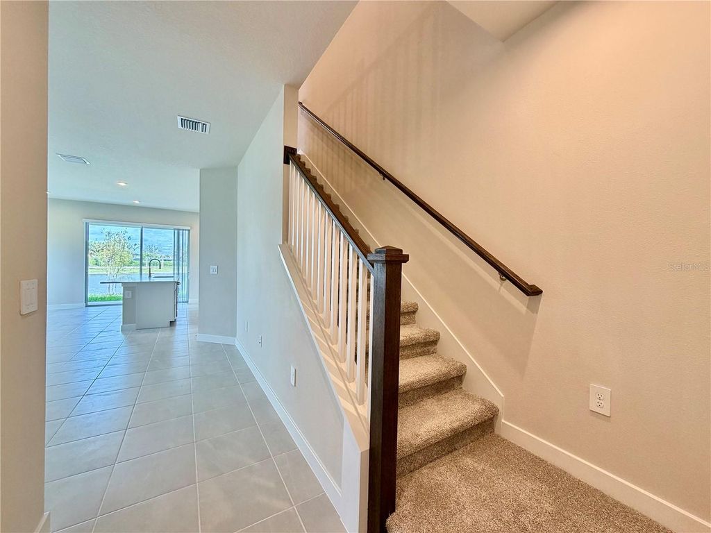Photo of 12378 Amber Creek Cir, Lakewood Ranch, FL 34211 (MLS # O6391525)