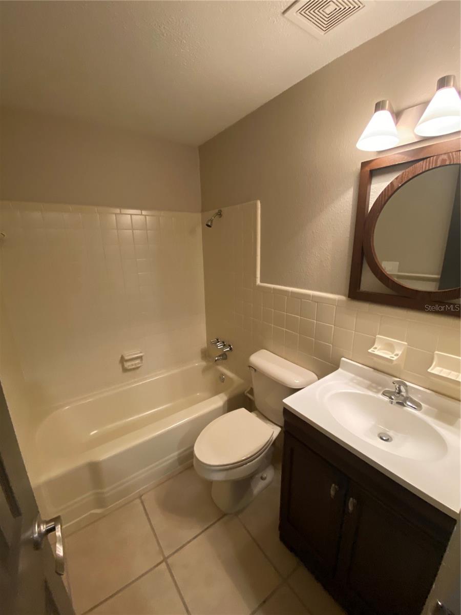 SILVER SHORES - Residential Income