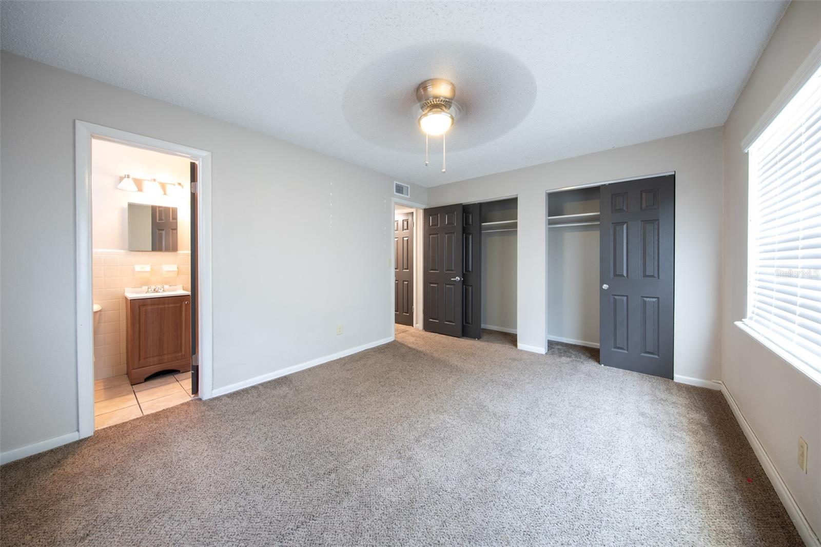 SILVER SHORES - Residential Income