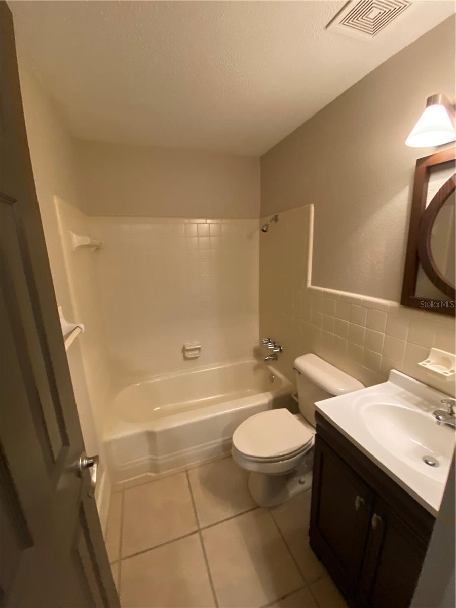 SILVER SHORES - Residential Income