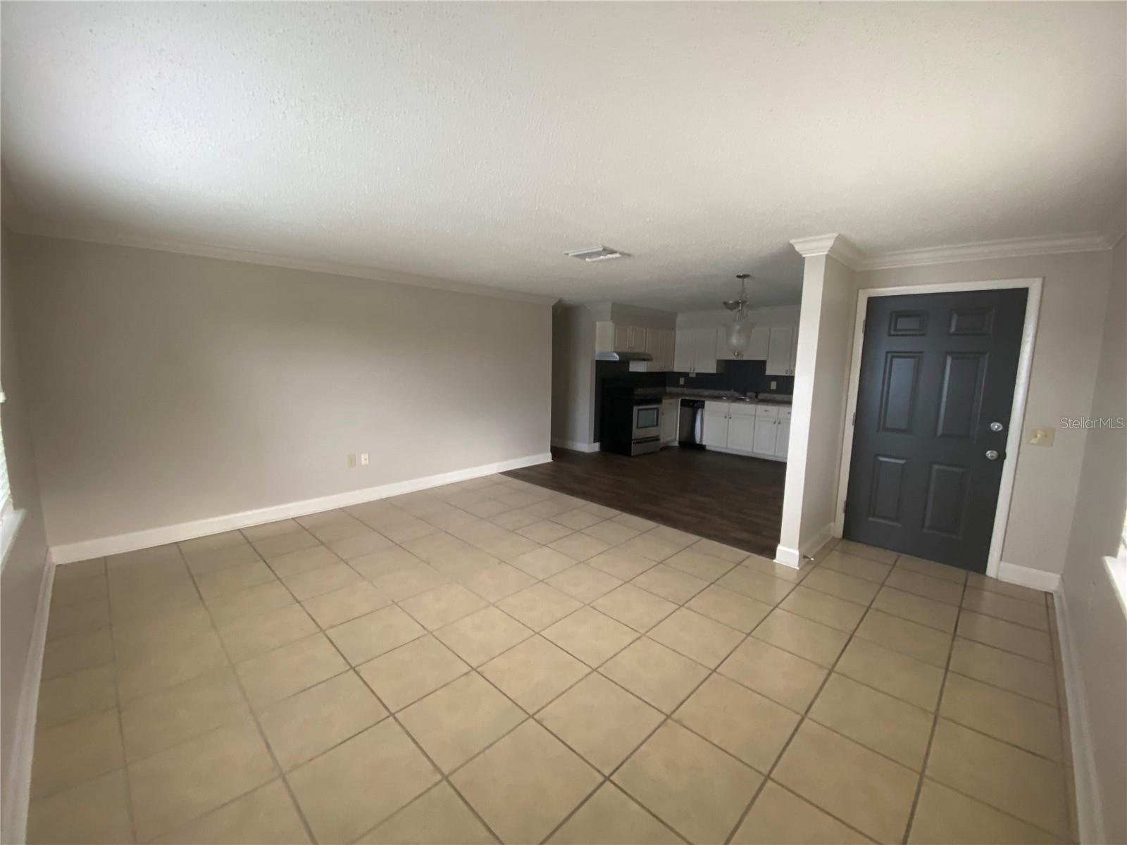 SILVER SHORES - Residential Income