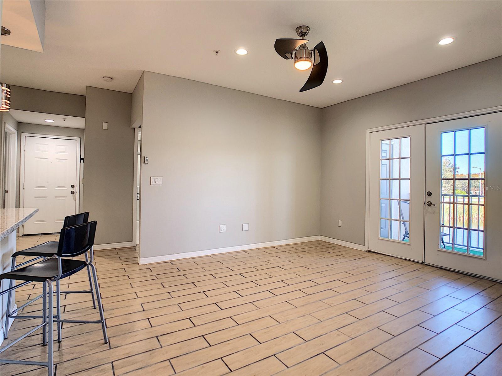 2015 RESTON ROAD 2214