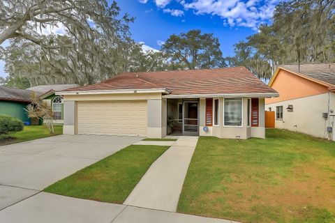 2524 WRENCREST CIRCLE VALRICO FL 33596