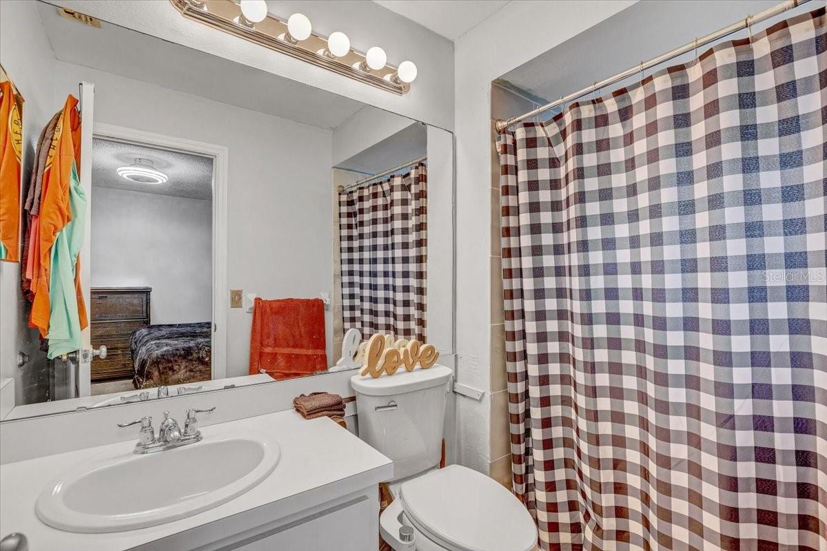 BLOOMINGDALE SEC R UNIT 1 - Residential