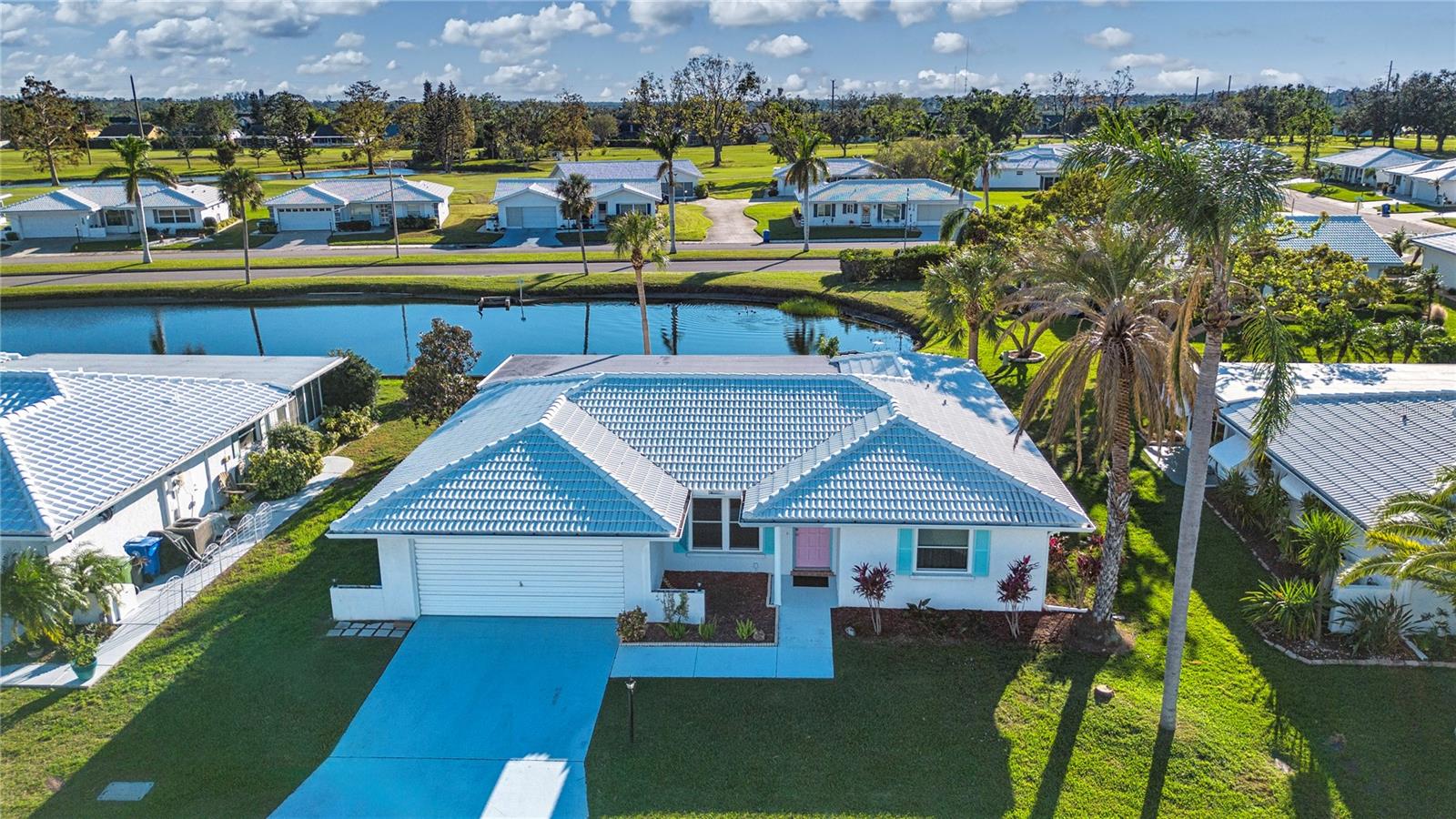 1318 BOTTLEBRUSH DRIVE