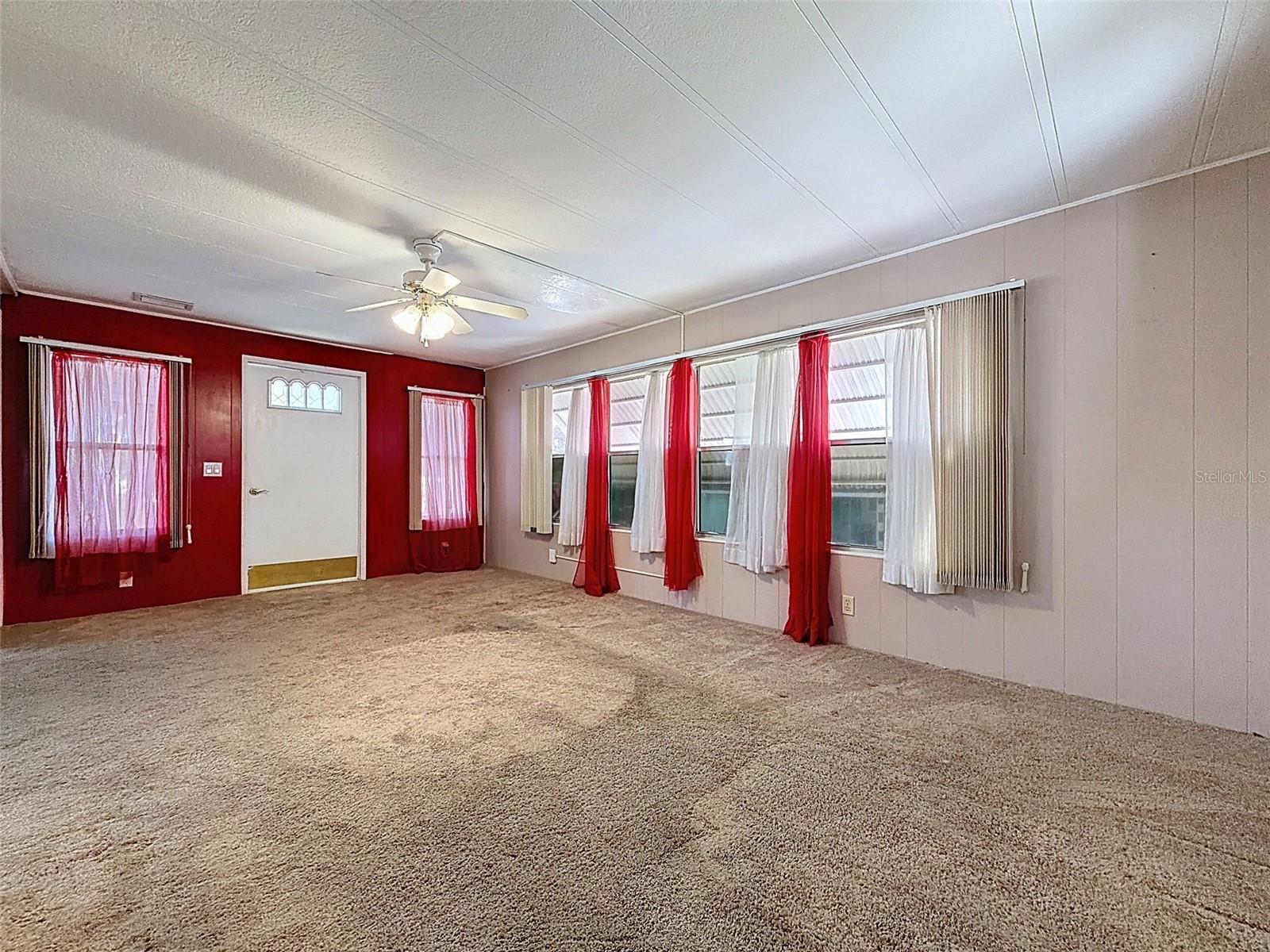 BRIAR CREEK MOBILE HOME COMMUNITY I CONDO - Residential