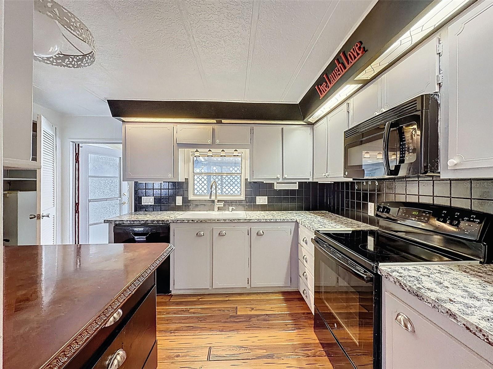 BRIAR CREEK MOBILE HOME COMMUNITY I CONDO - Residential