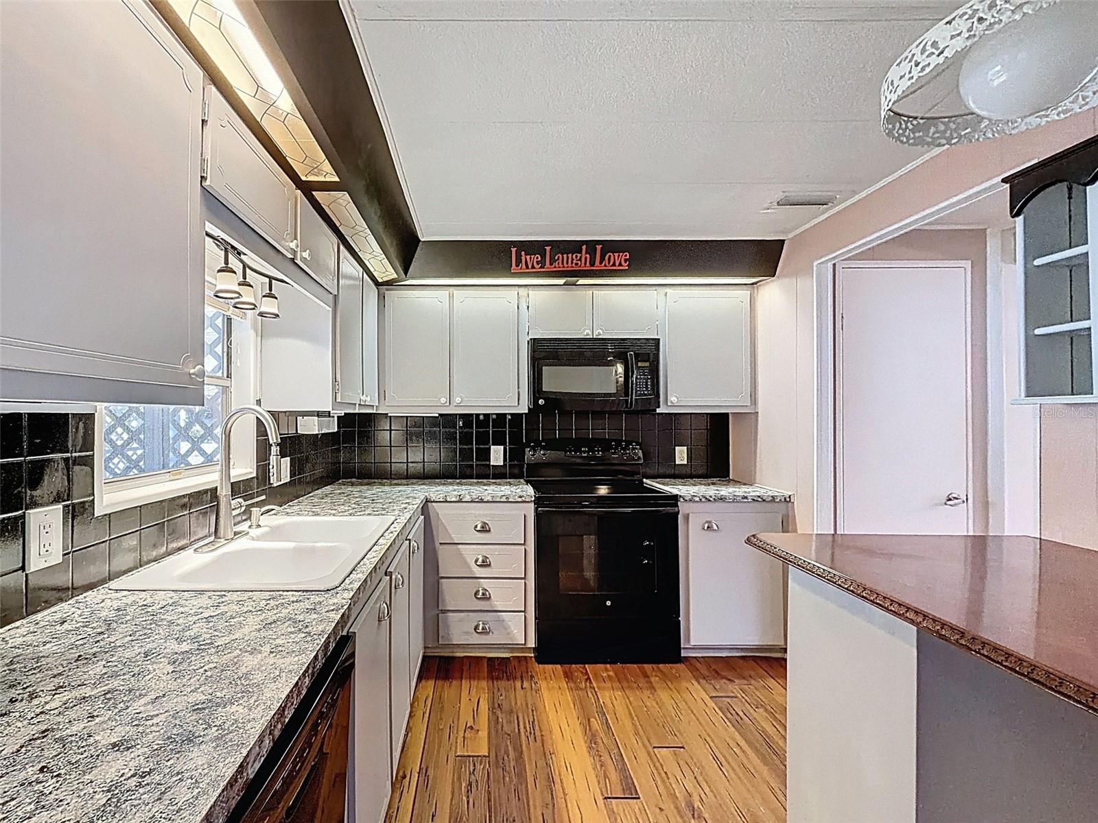 BRIAR CREEK MOBILE HOME COMMUNITY I CONDO - Residential