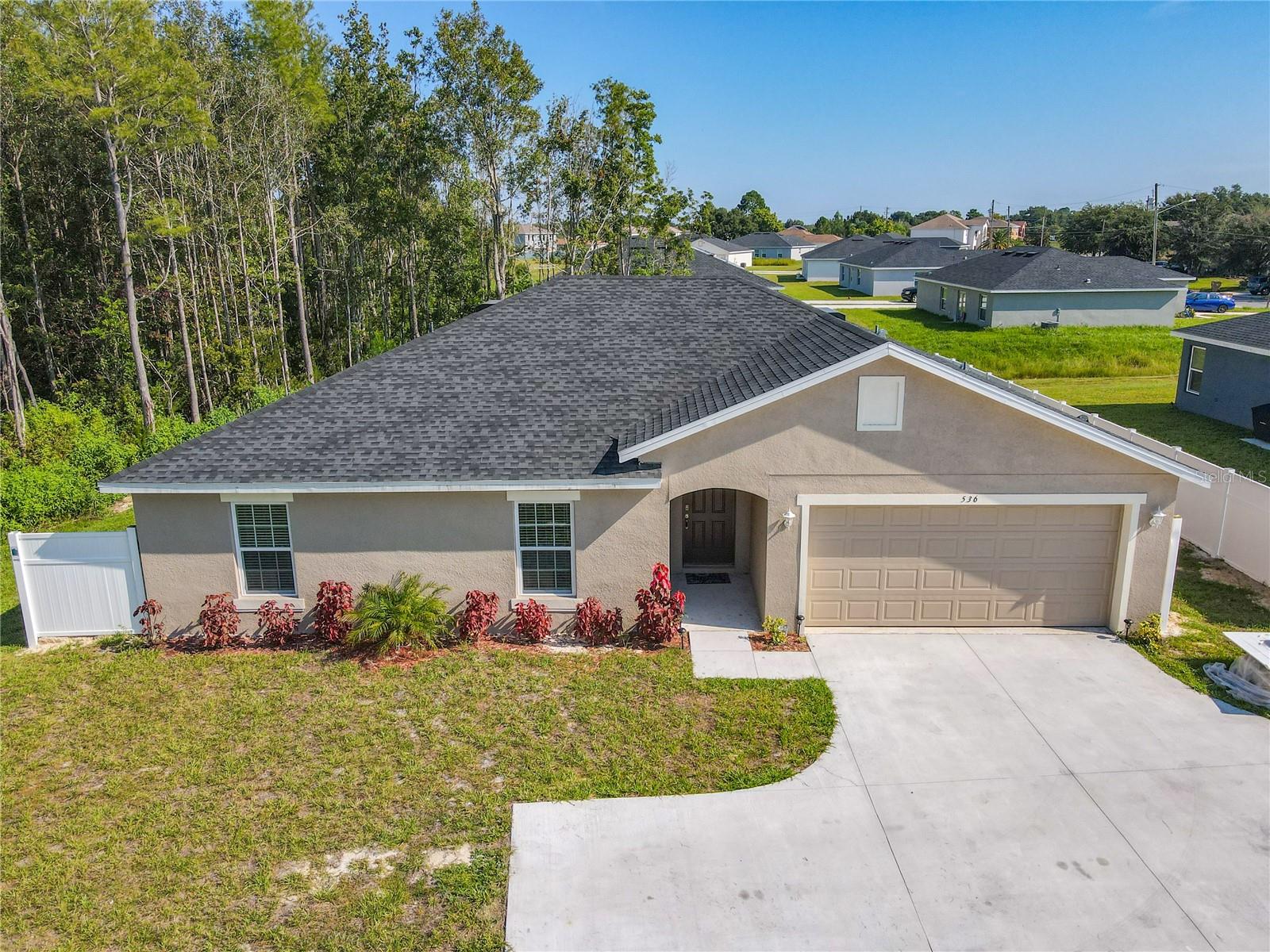 536 BRISTOL CIRCLE