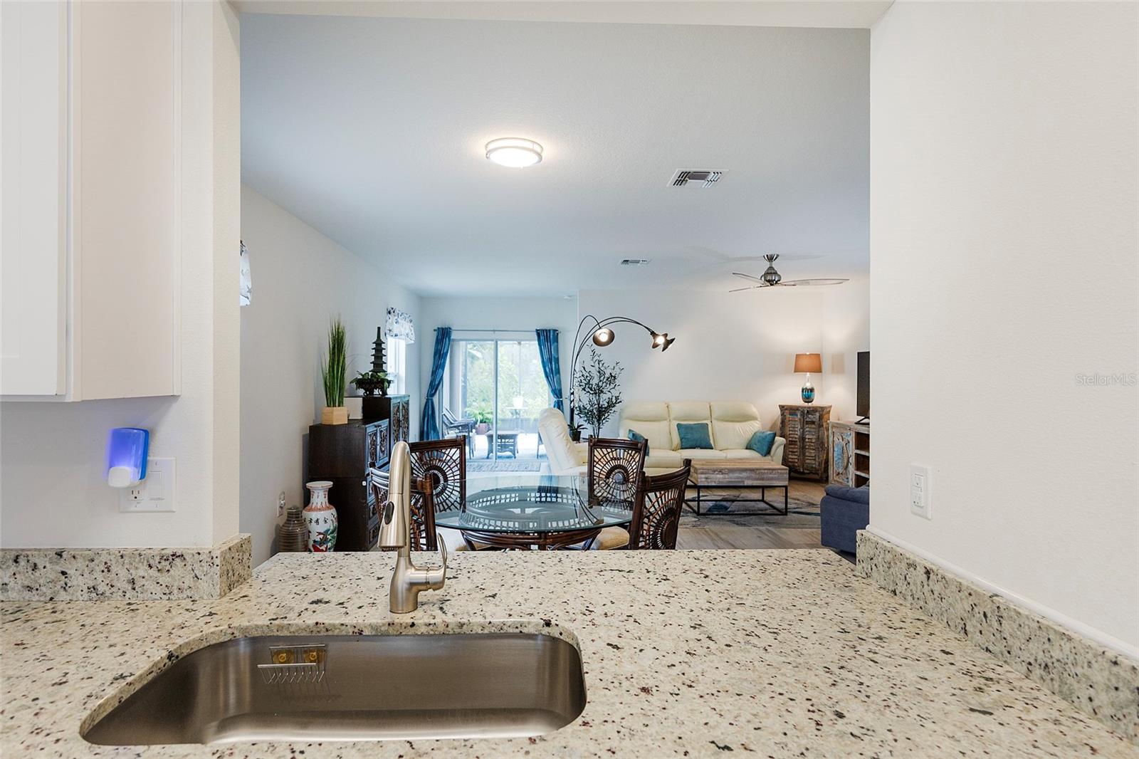 SABAL LAKES - Residential