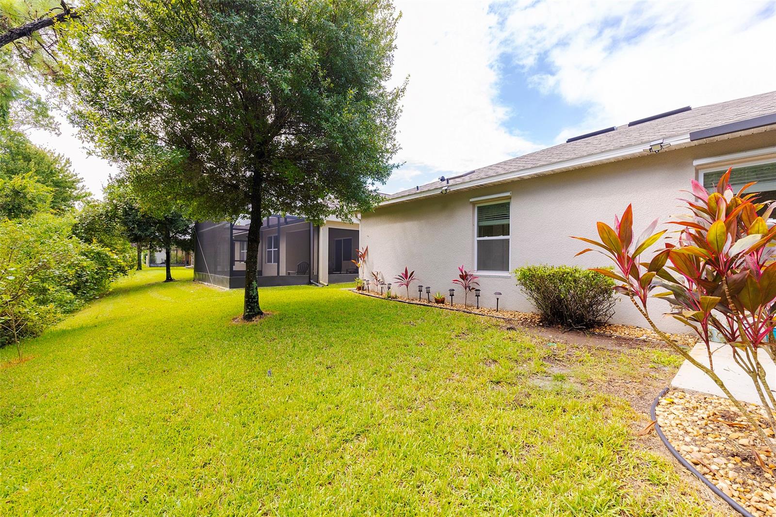 SABAL LAKES - Residential