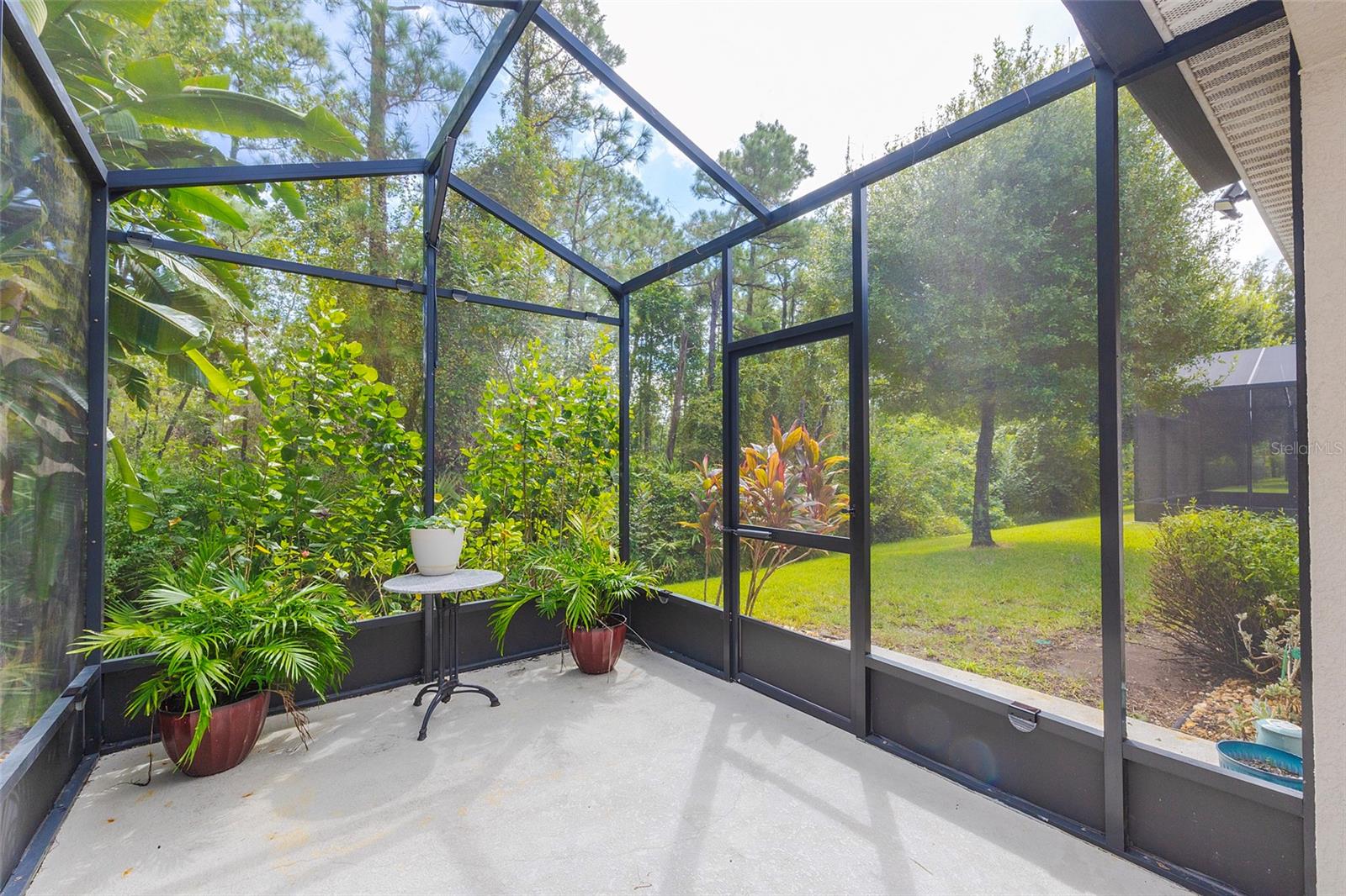 SABAL LAKES - Residential