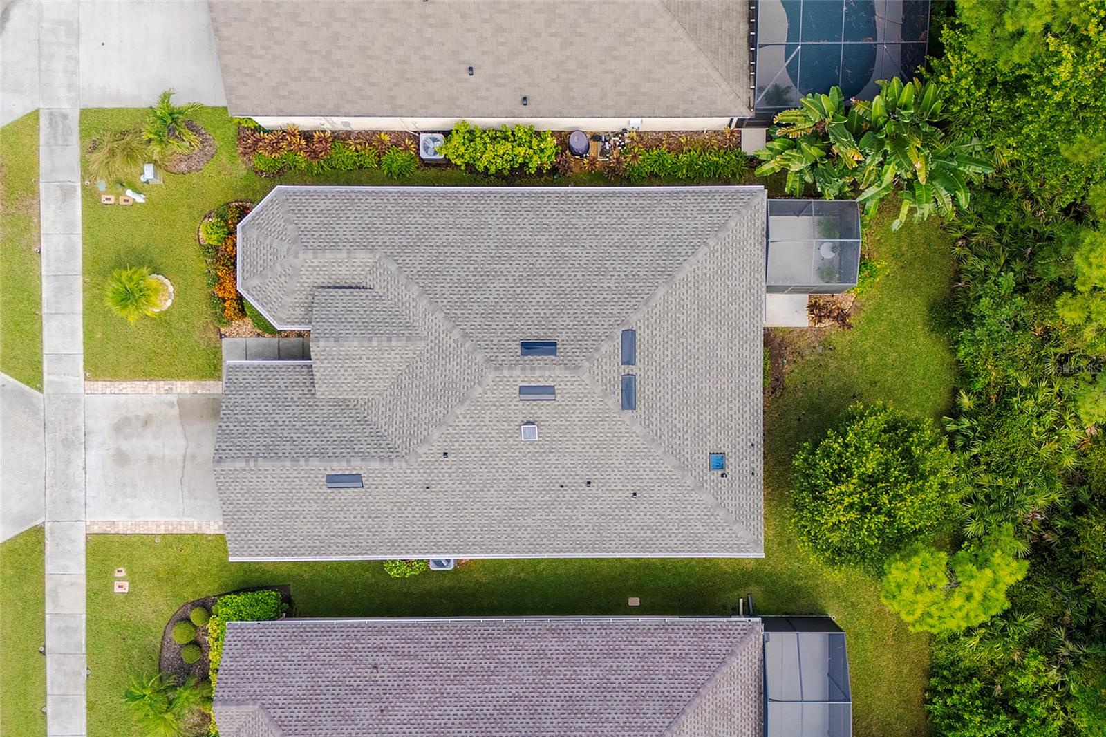 SABAL LAKES - Residential