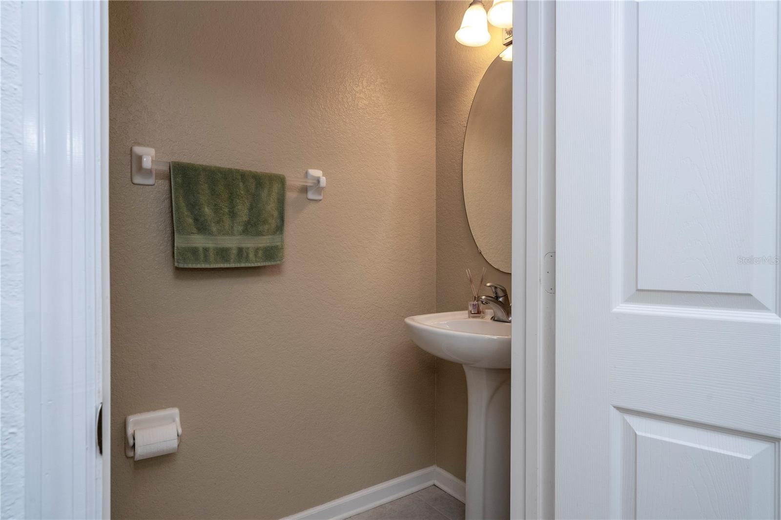 STONEBRIDGE LAKES PH 19 - Residential Lease