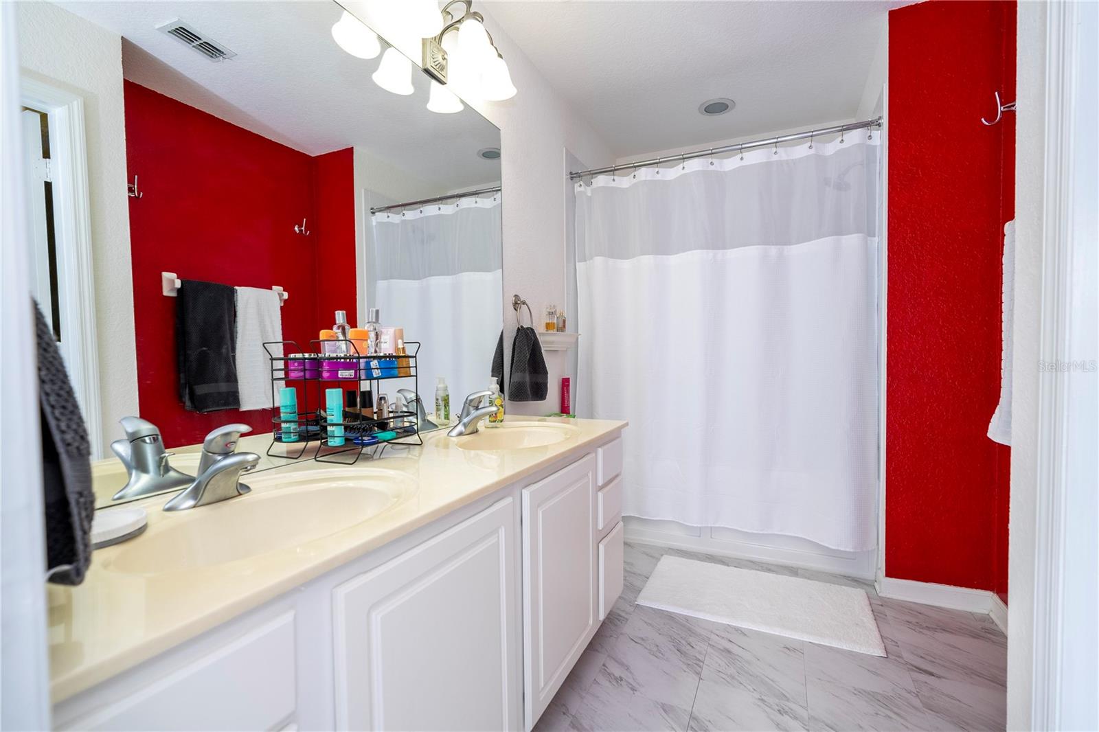 STONEBRIDGE LAKES PH 19 - Residential Lease