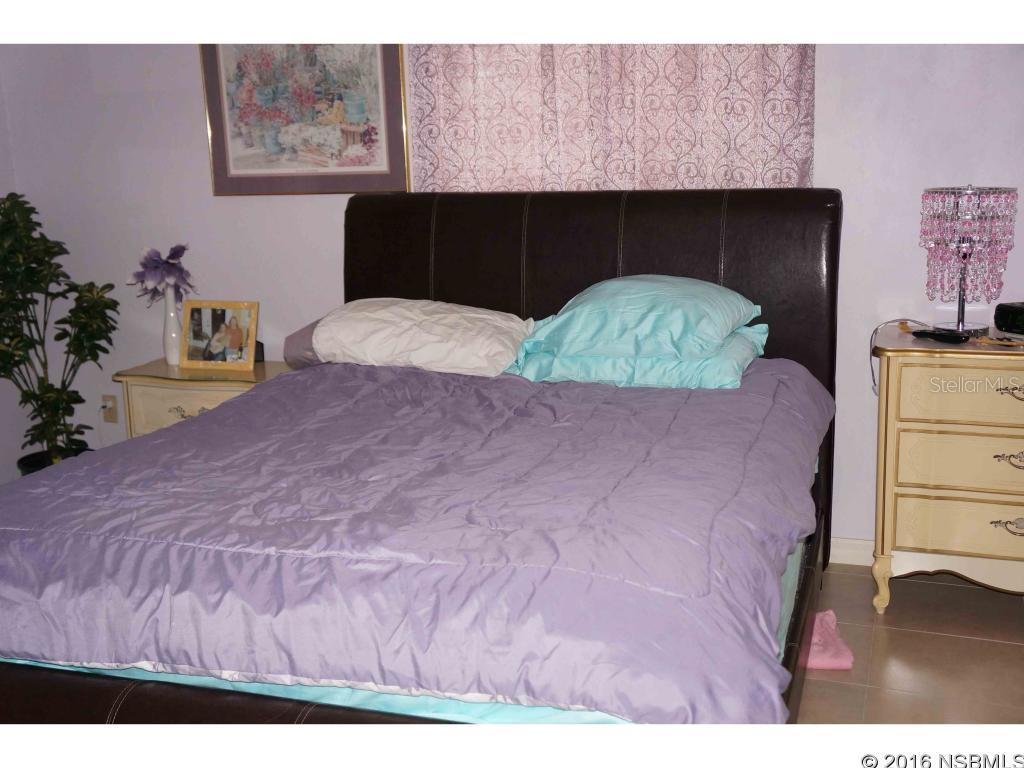 Summer Trees Unit 01 - Residential