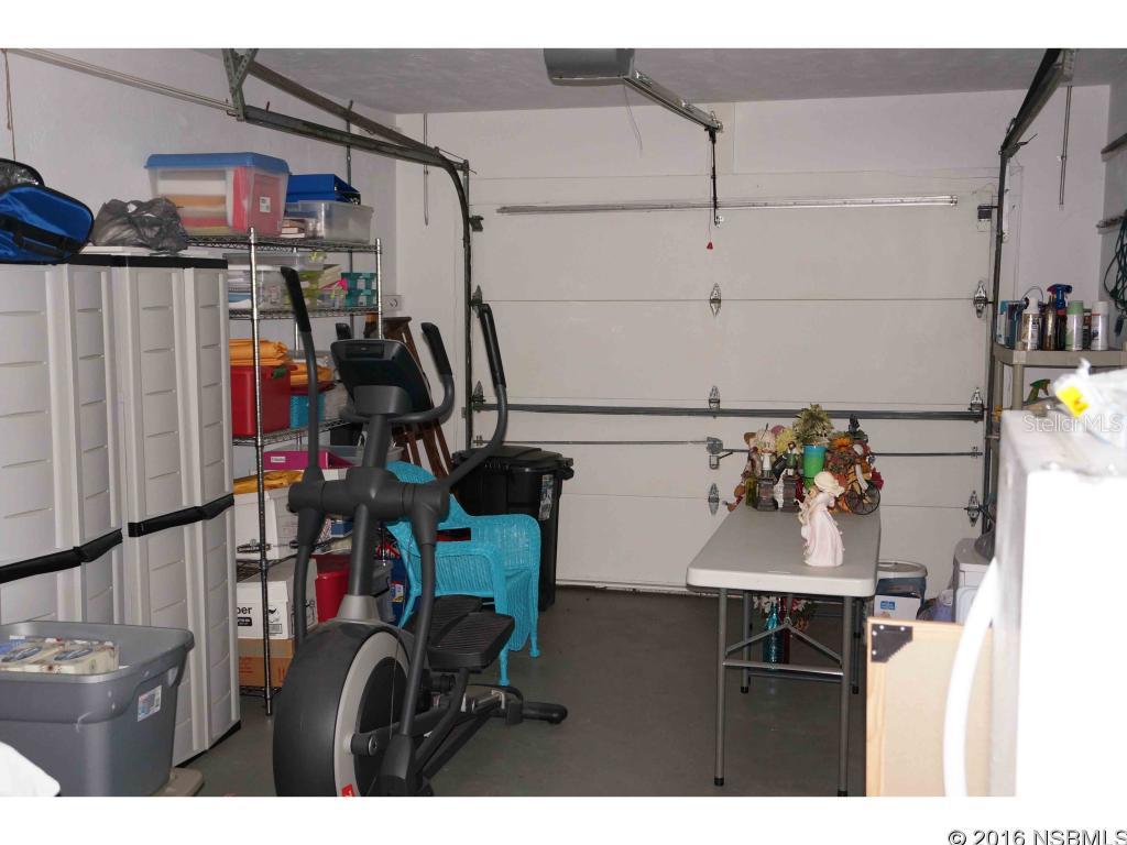 Summer Trees Unit 01 - Residential