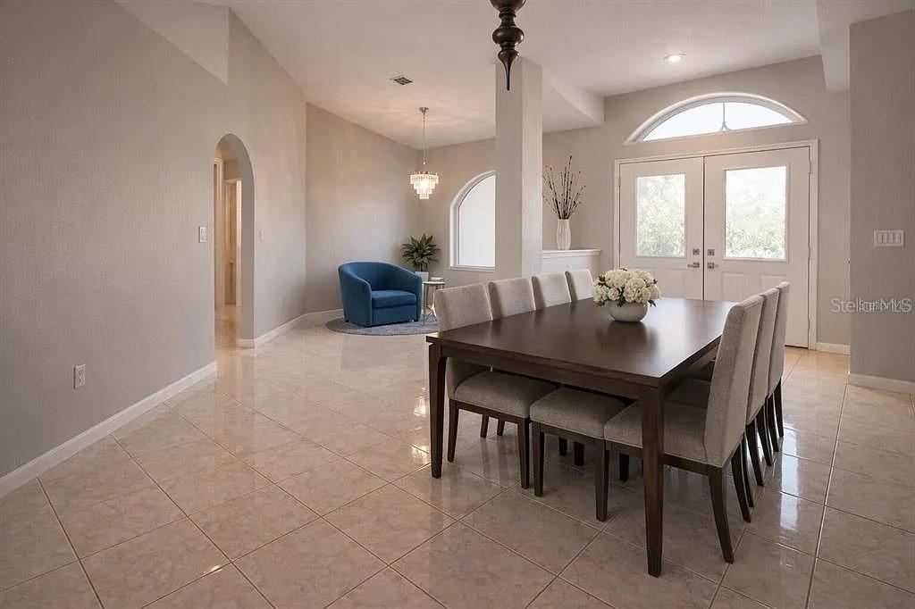 1088 SW 32ND LANE