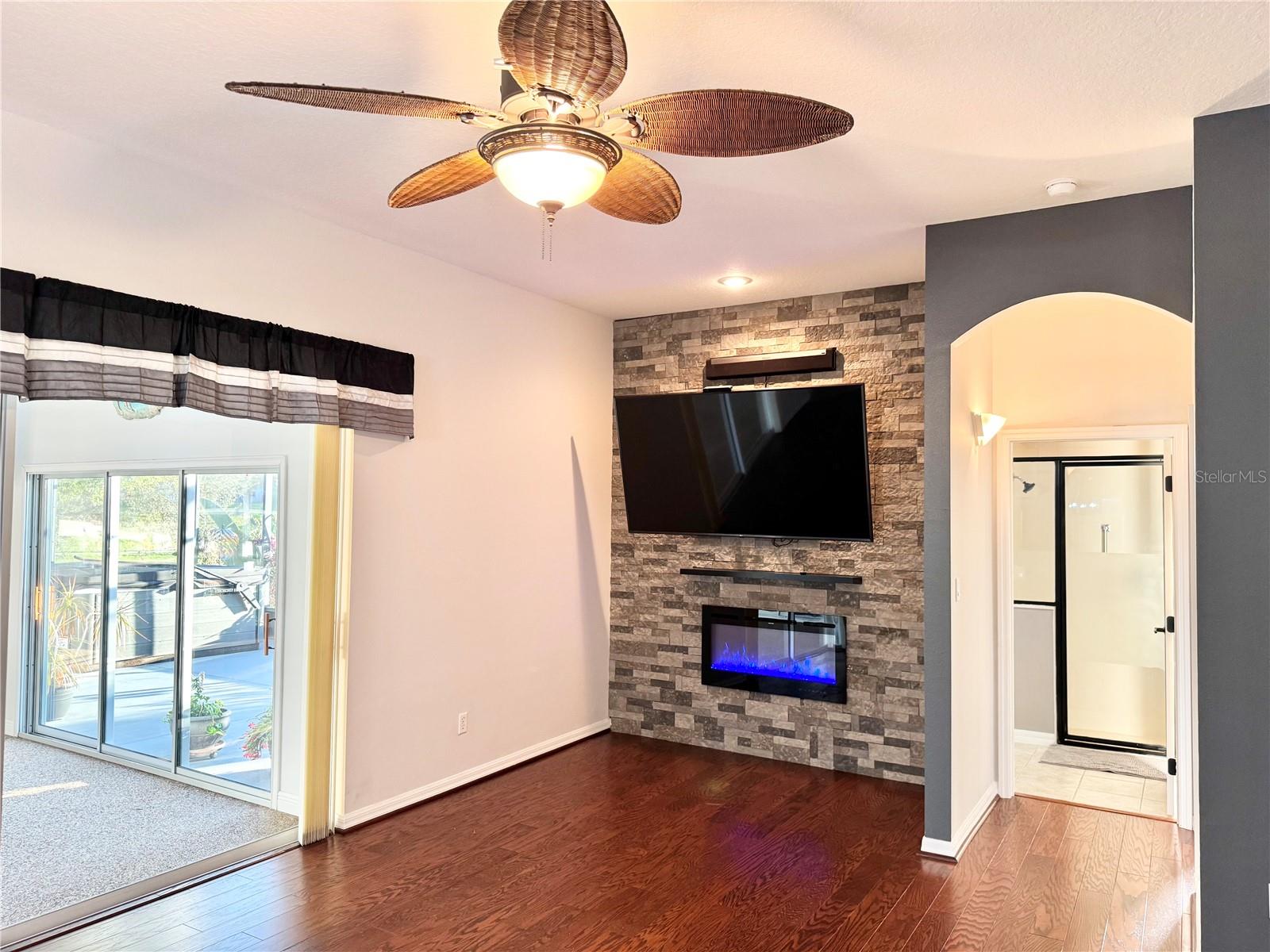 PLANTATION AT LEESBURG ASHLAND VILLAGE - Residential