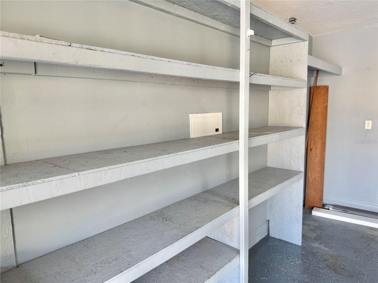 PLANTATION AT LEESBURG ASHLAND VILLAGE - Residential