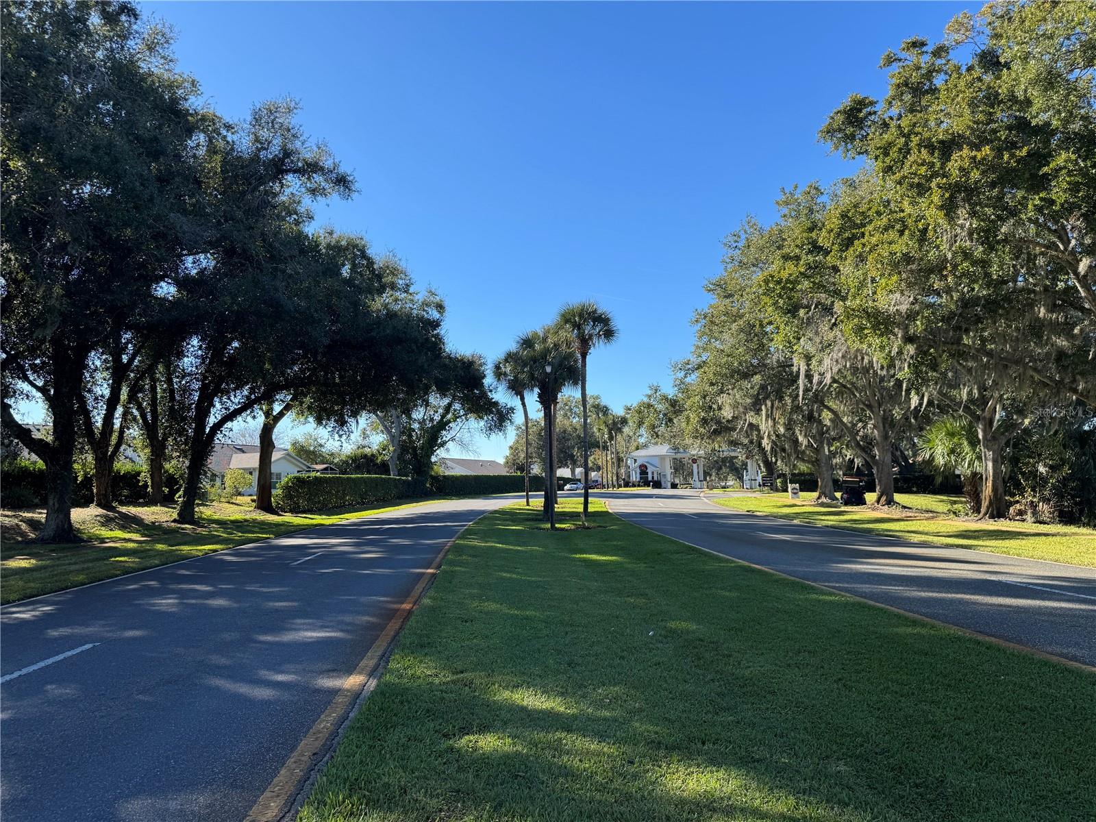 PLANTATION AT LEESBURG ASHLAND VILLAGE - Residential