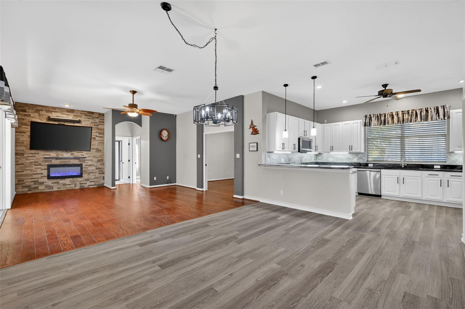 PLANTATION AT LEESBURG ASHLAND VILLAGE - Residential