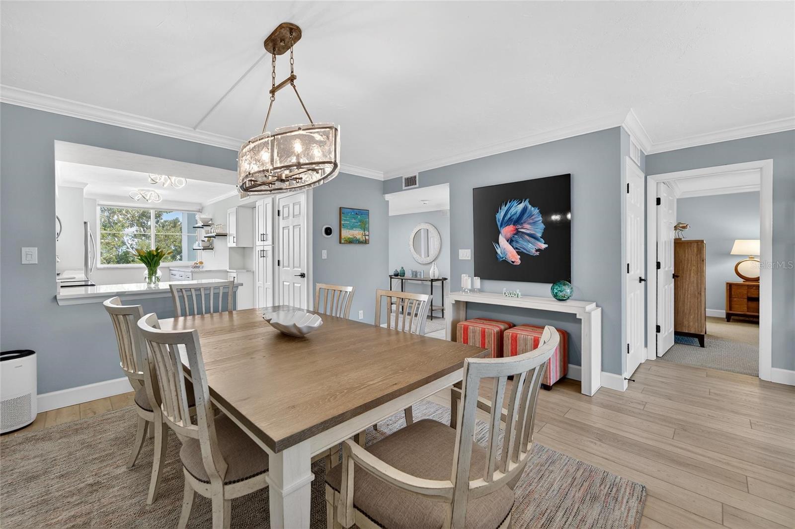 BAYPORT BCH & TEN PH E - Residential