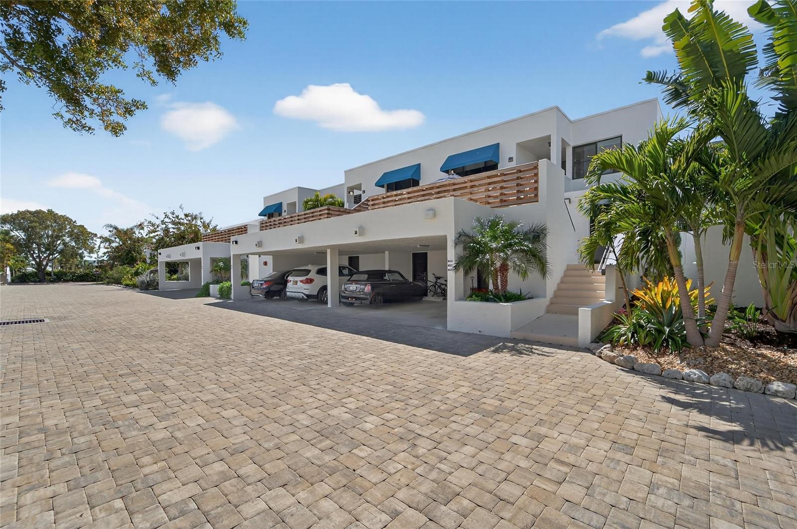 BAYPORT BCH & TEN PH E - Residential