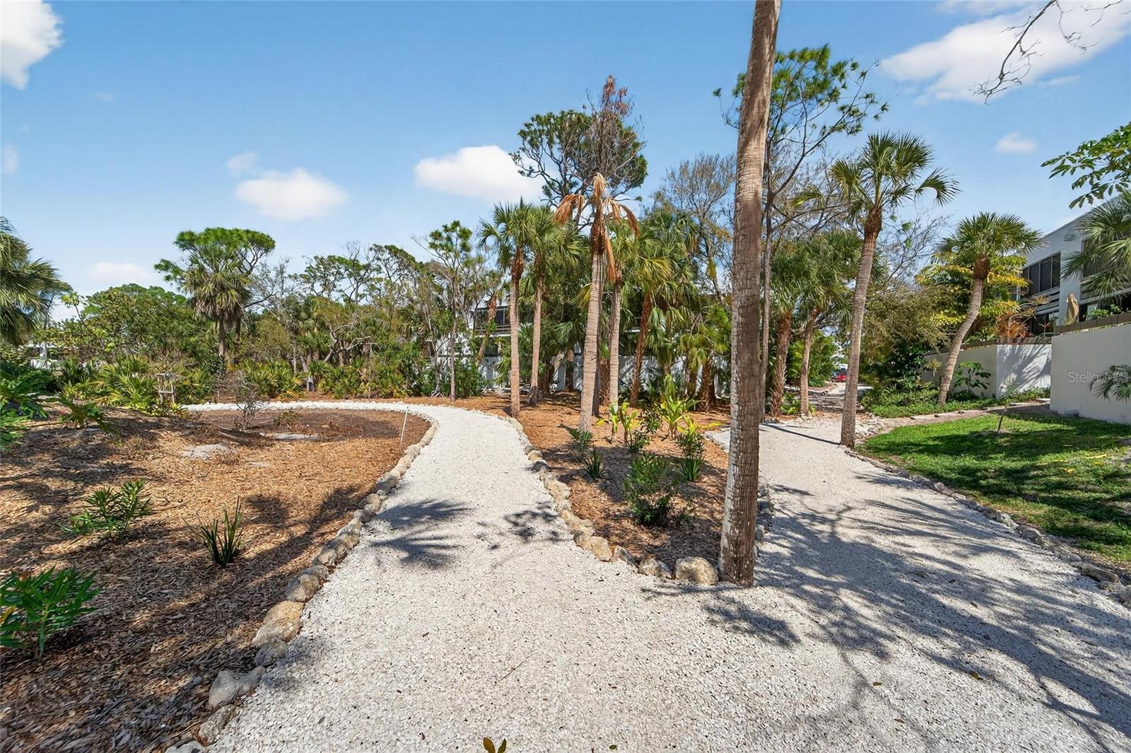 BAYPORT BCH & TEN PH E - Residential