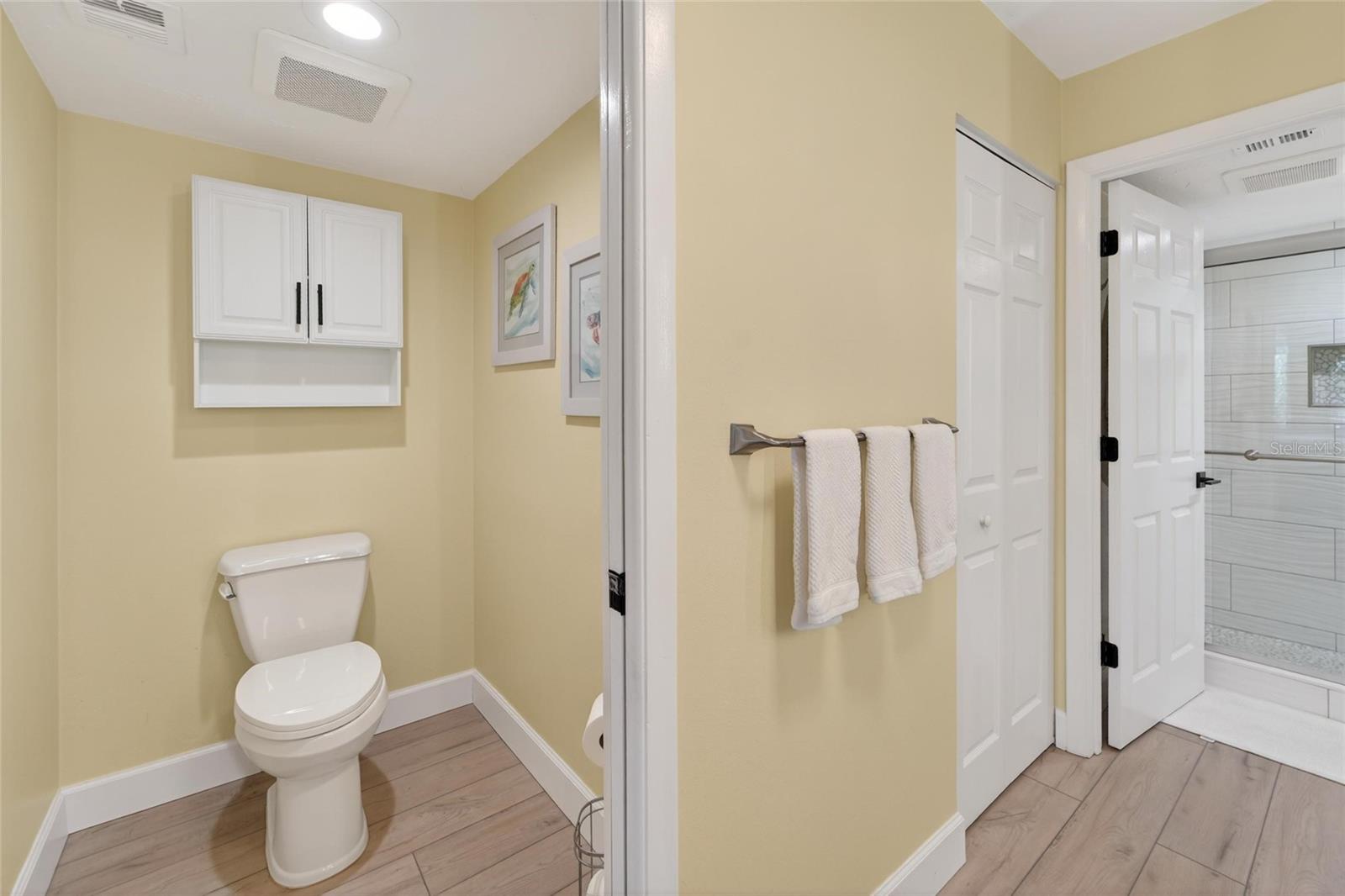 BAYPORT BCH & TEN PH E - Residential