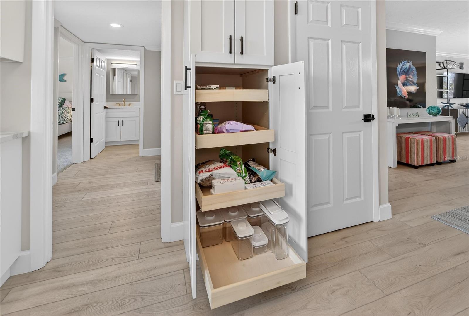 BAYPORT BCH & TEN PH E - Residential