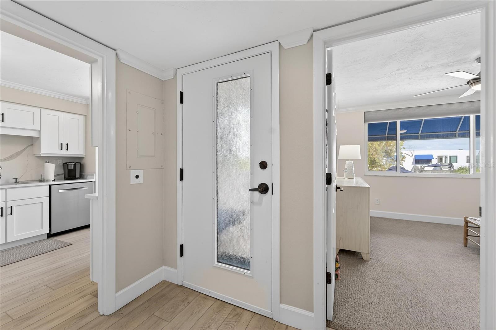 BAYPORT BCH & TEN PH E - Residential