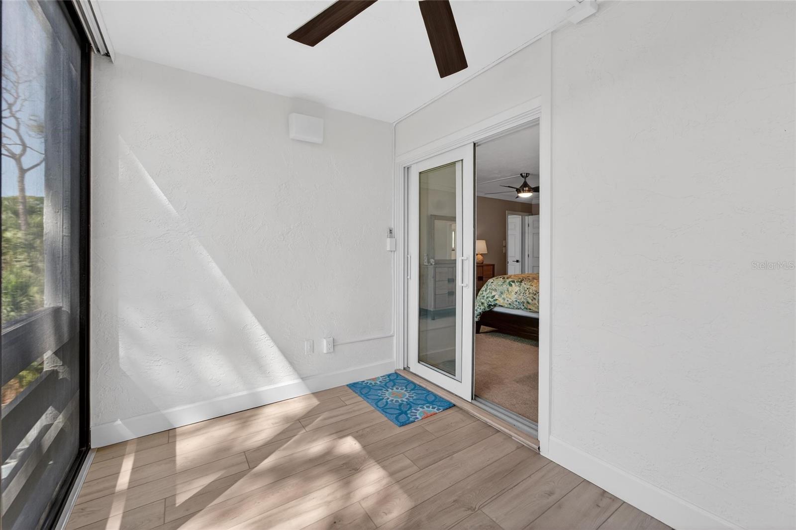 BAYPORT BCH & TEN PH E - Residential