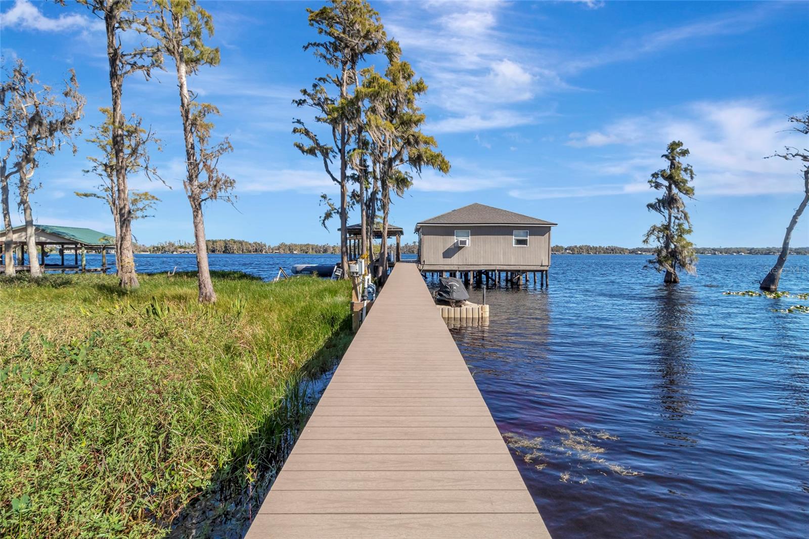 CLERMONT SHORES FIRST ADD - Residential