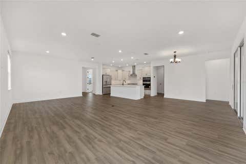 Tiny photo for 10313 SW 106th Court, Ocala, FL 34481 (MLS # OM727318)