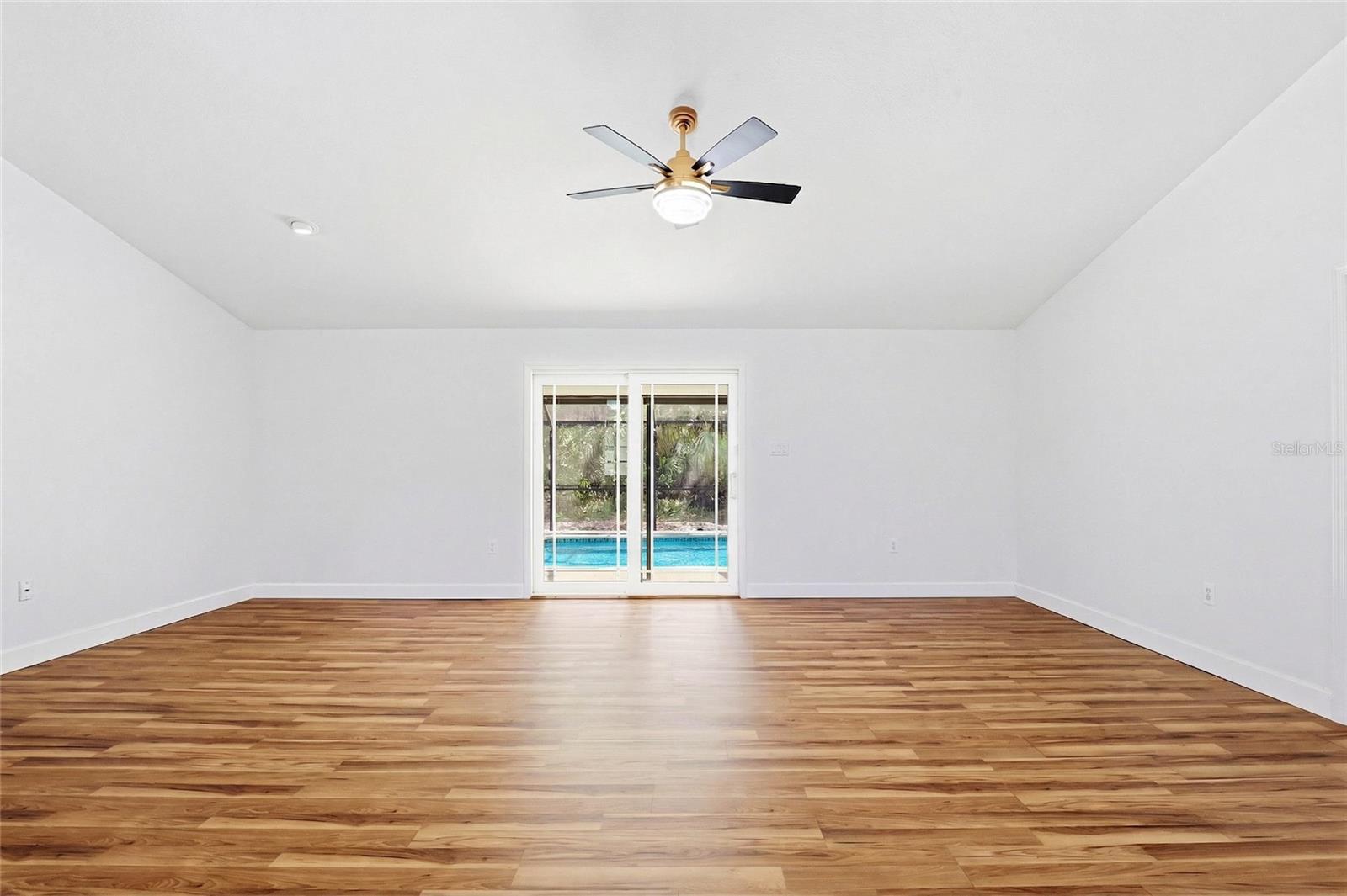 WENDEL WOOD - Residential