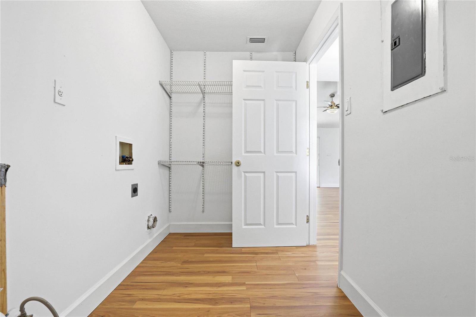 WENDEL WOOD - Residential