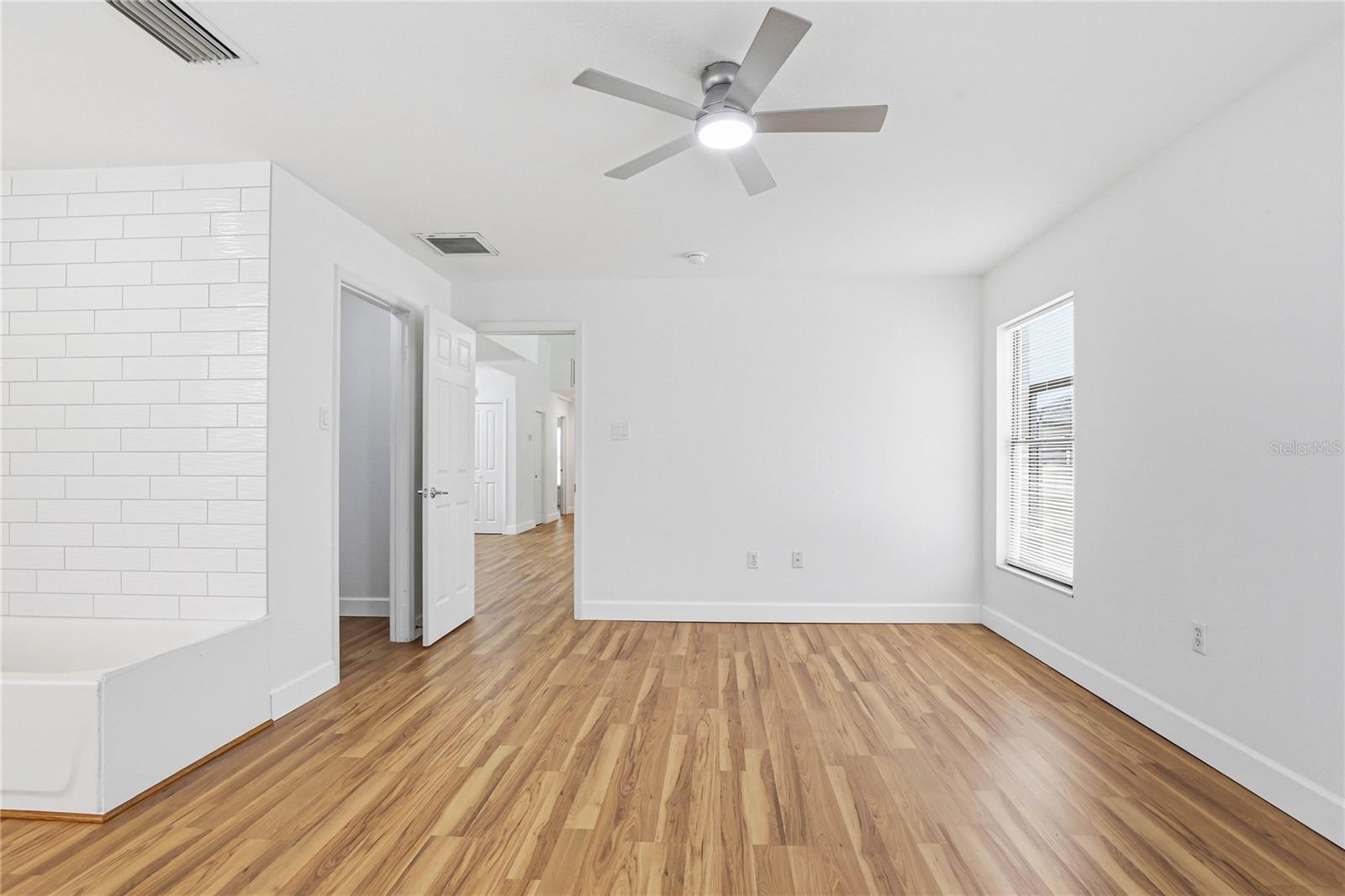 WENDEL WOOD - Residential