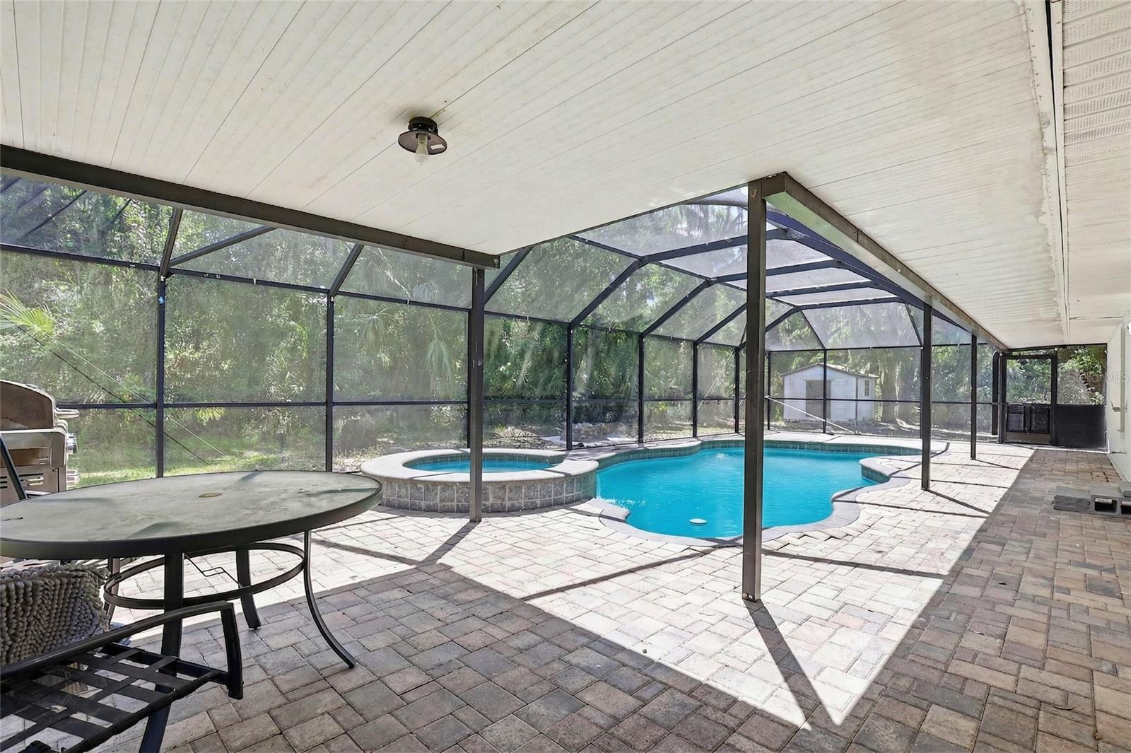 WENDEL WOOD - Residential