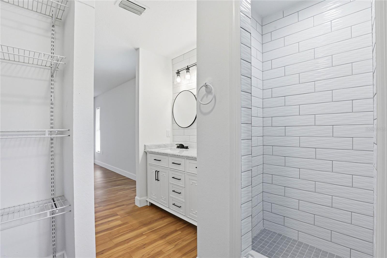 WENDEL WOOD - Residential