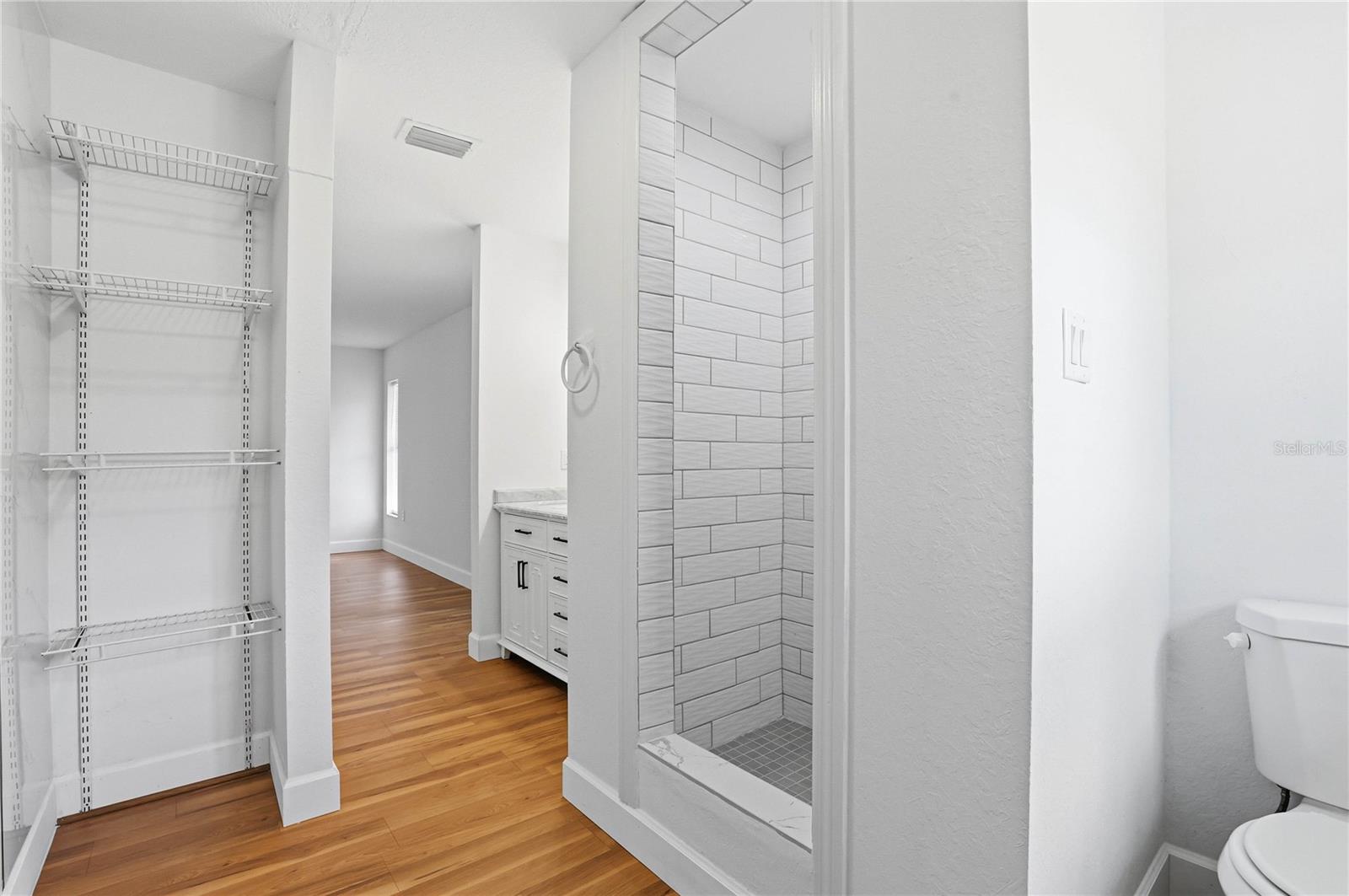 WENDEL WOOD - Residential