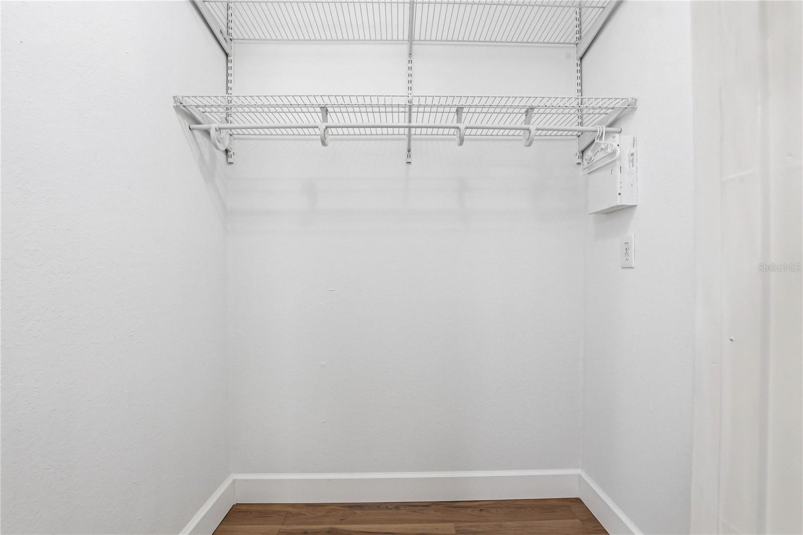 WENDEL WOOD - Residential