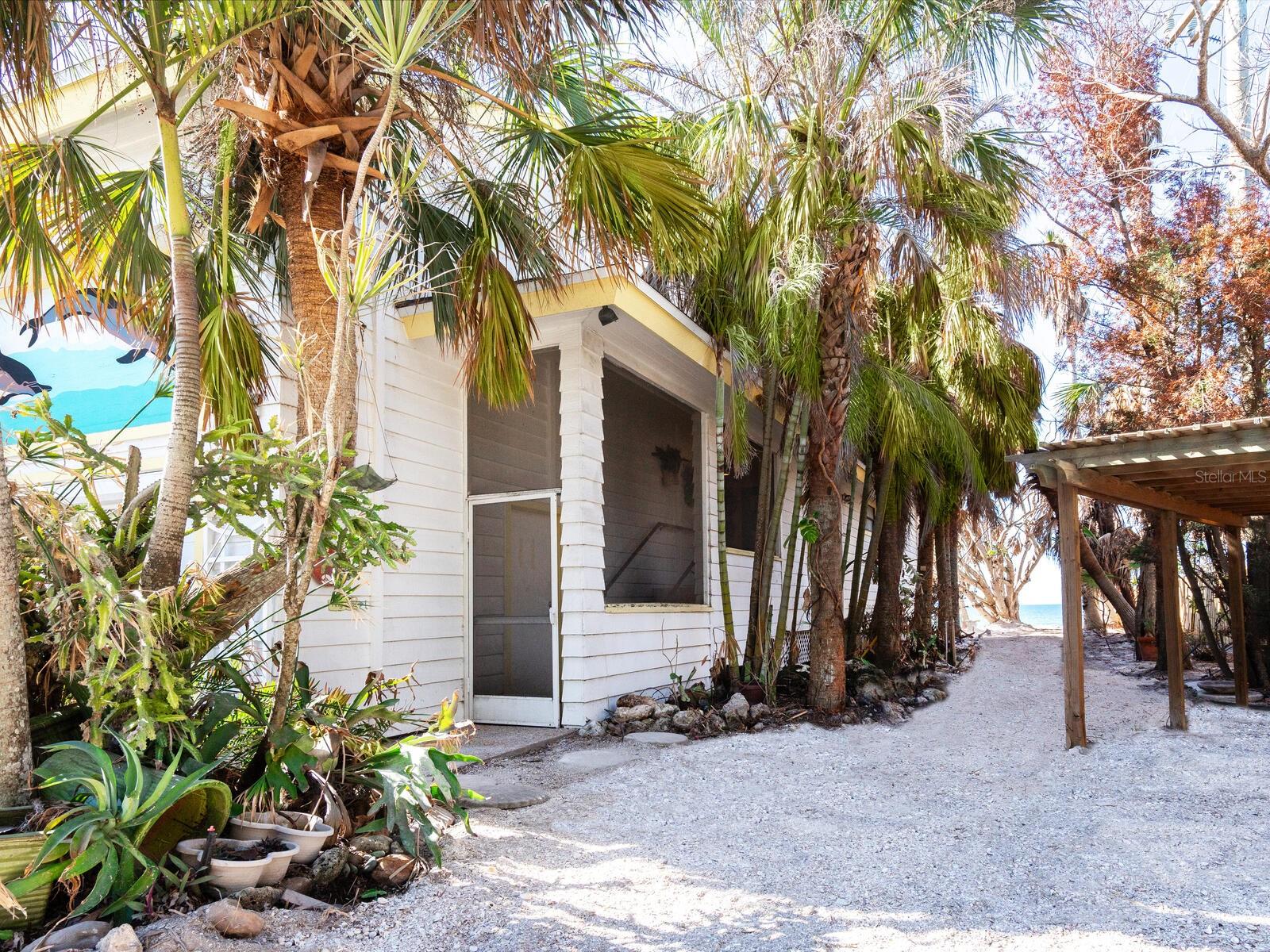 CASEY KEY - Residential