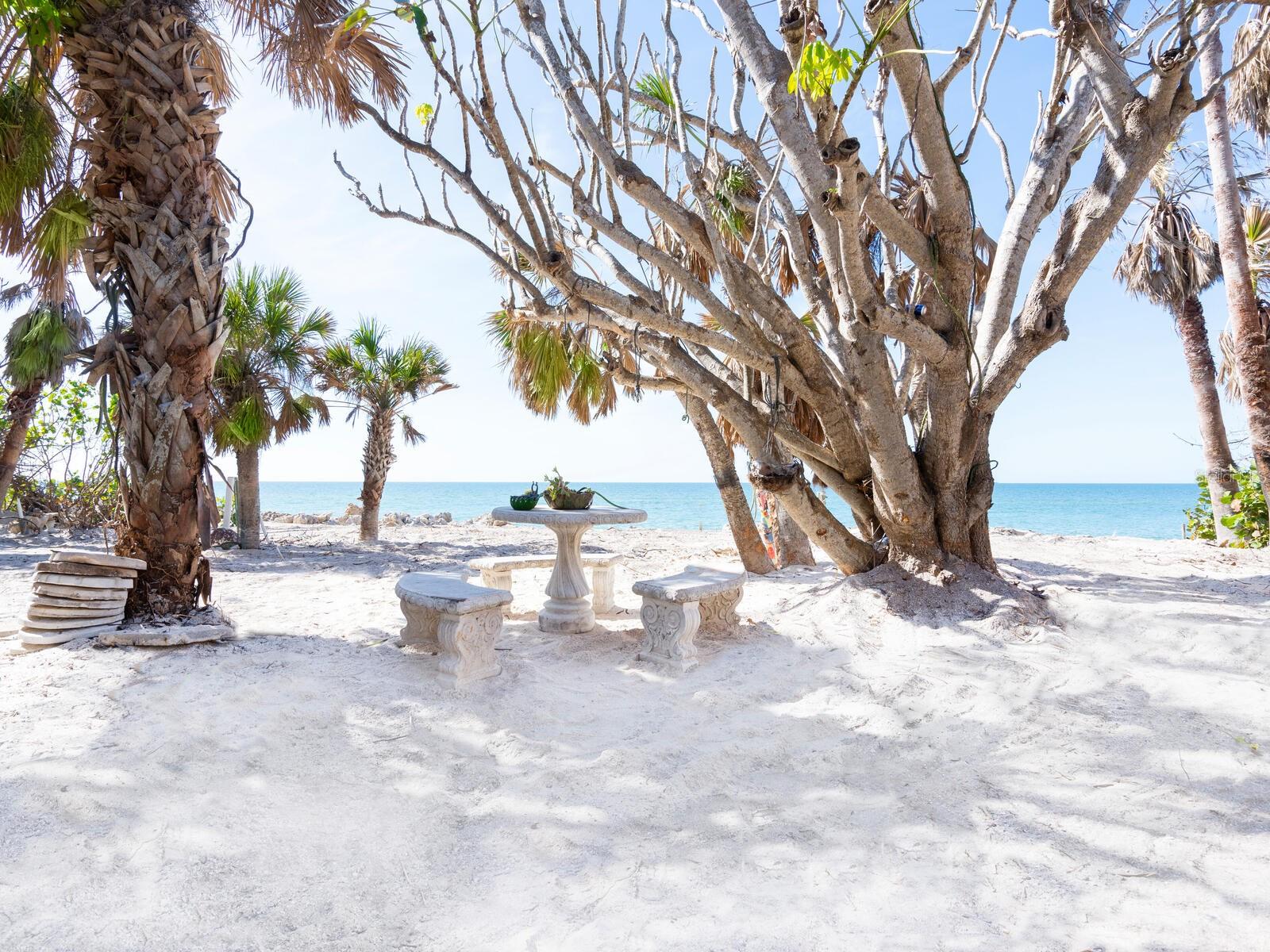 CASEY KEY - Residential