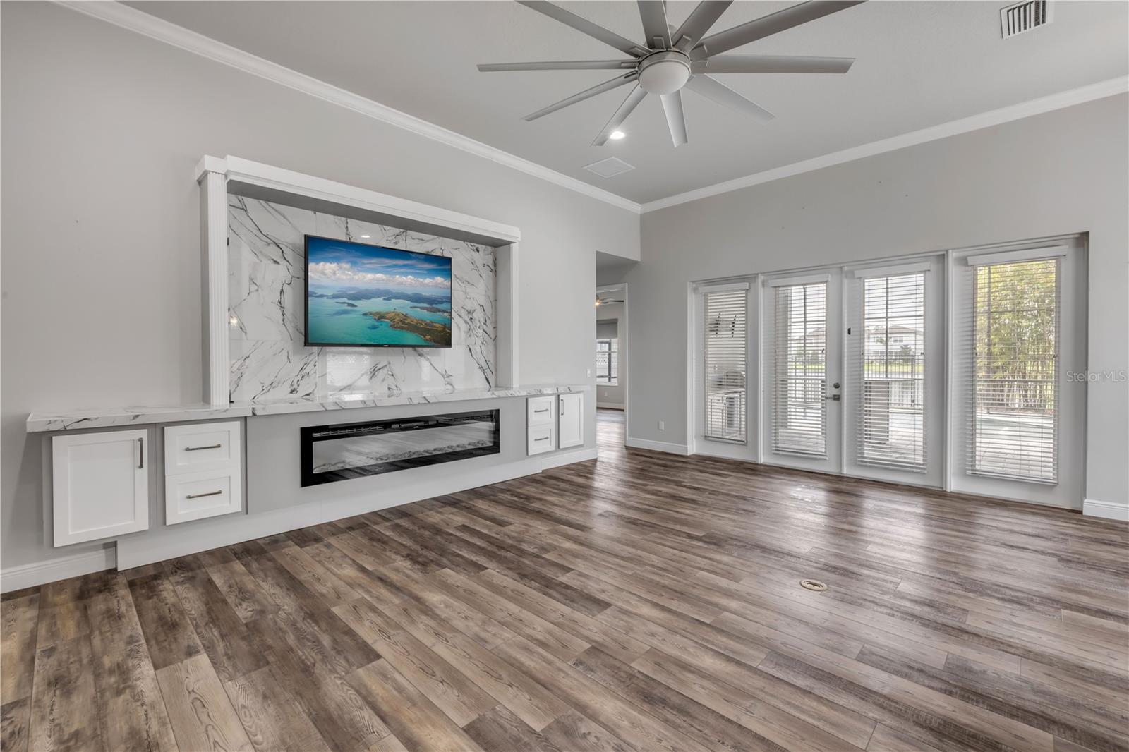 PALMS PH 4 - Residential